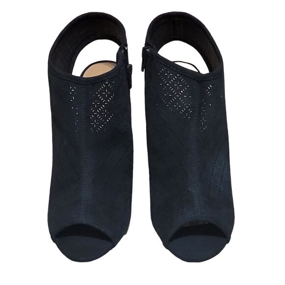 Black dye cut booties - Picture 1 of 4